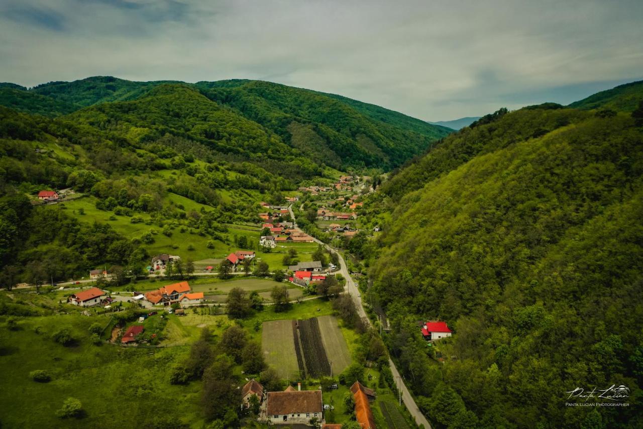 Casa Micutu Si Lya Villa Strungari Buitenkant foto